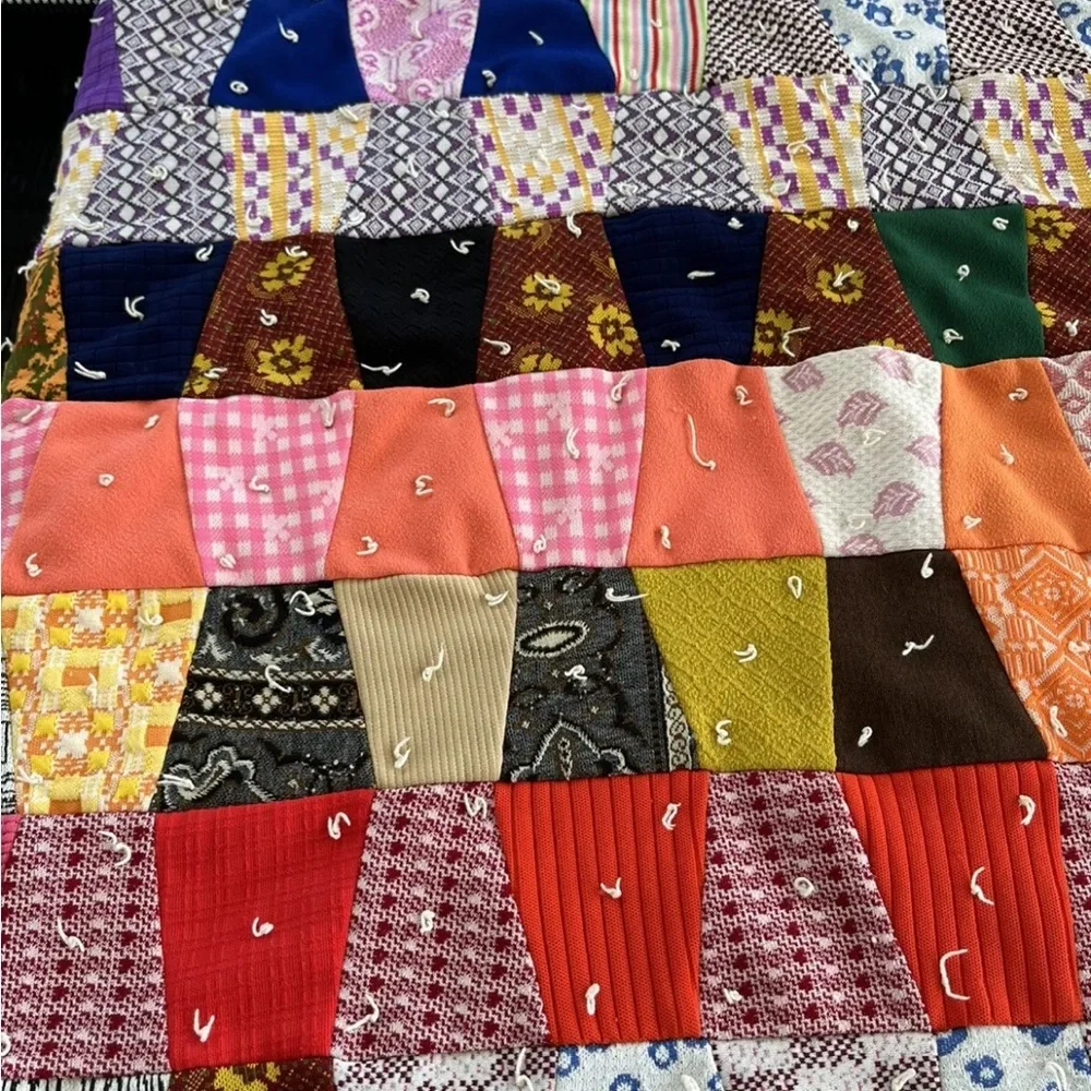 Patchwork Floral Quilt Throw Handmade Cotton Poly Red Black Blue Vintage 70s 80s